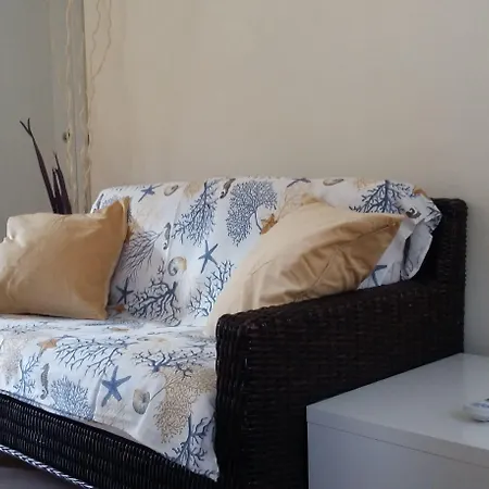 Stunning Seaview Apartment *