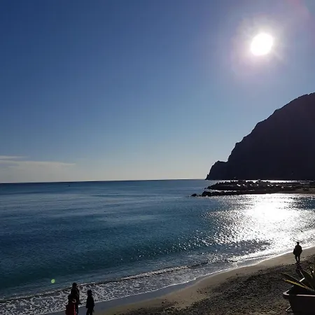 Apartment Stunning Seaview Monterosso al Mare